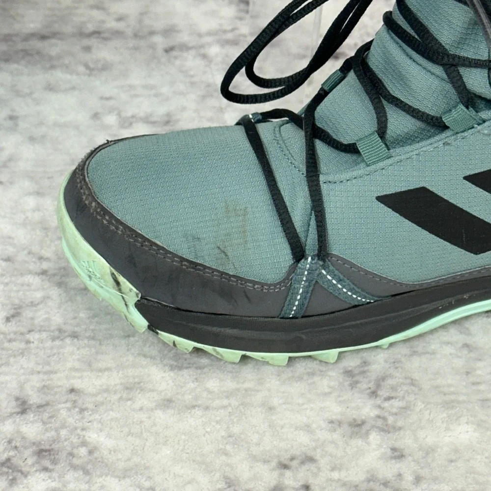 Adidas Terrex Climaproof Boots Unisex Youth Size 5 Outdoor Winter Hiking Teal